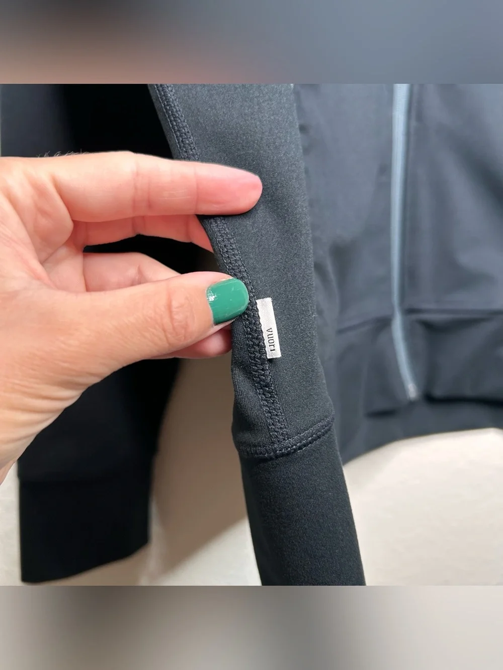 Vuori Jackson Hoodie black